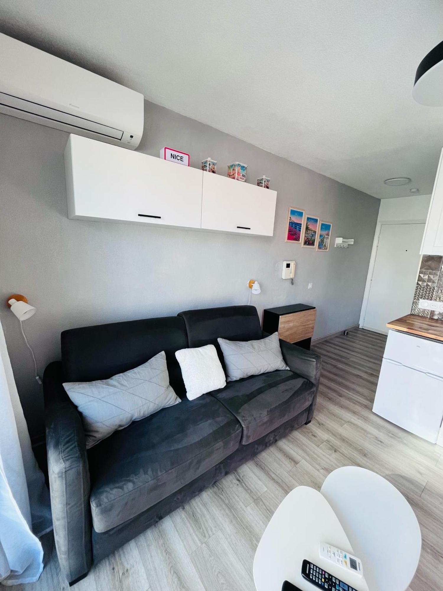 Studio Terrasse Et Parking Prive ニース エクステリア 写真